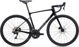 Giant Defy Advanced 2 2026 - Abyss Black Giant Defy Advanced 2 2026 - Abyss Black