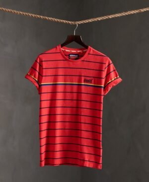 Superdry Breton T-shirt med striber, fremstillet i økologisk bomuld Superdry Breton T-shirt med striber, fremstillet i økologisk bomuld