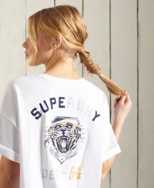 Superdry Militærinspireret Narrative T-shirt med firkantet snit