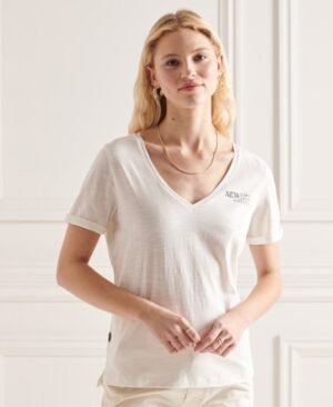 Superdry NYC Times T-shirt med V-hals og omvendt print