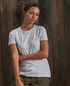Superdry Vintage Logo T-shirt i satin med tone-design Superdry Vintage Logo T-shirt i satin med tone-design