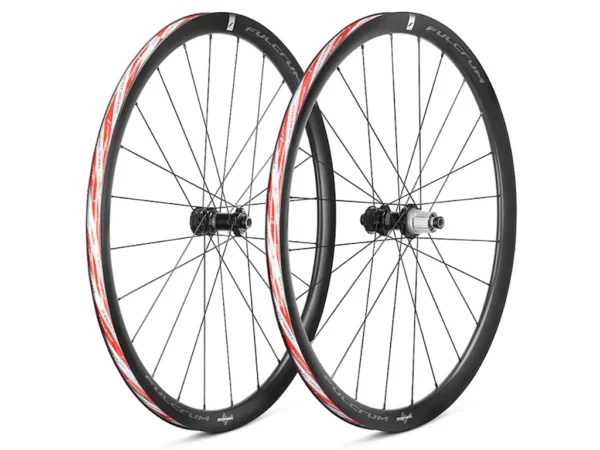Fulcrum Soniq AL Road Disc hjulsæt Aluminium 700c 33mm fælg og Shimano MS body
