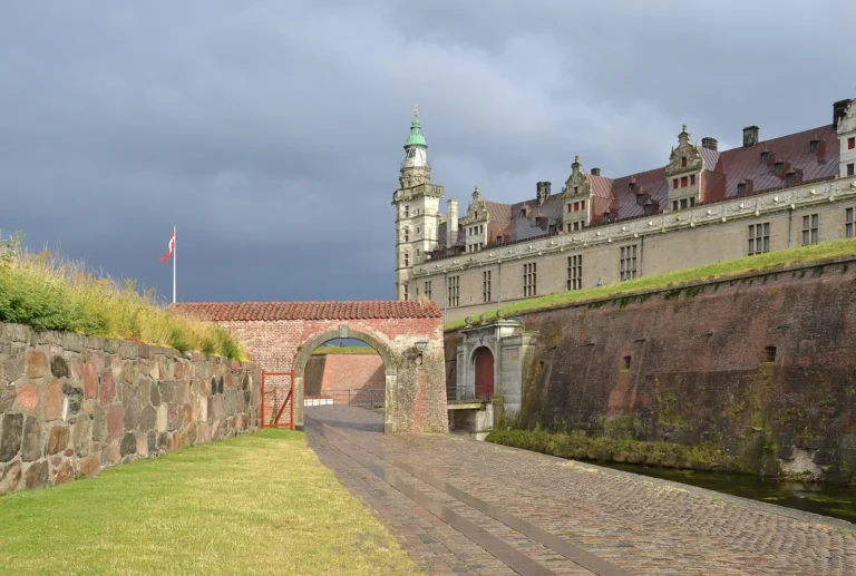 Kronborg Slot i Helsingør – endemål på cykelrute N9 fra Gedser